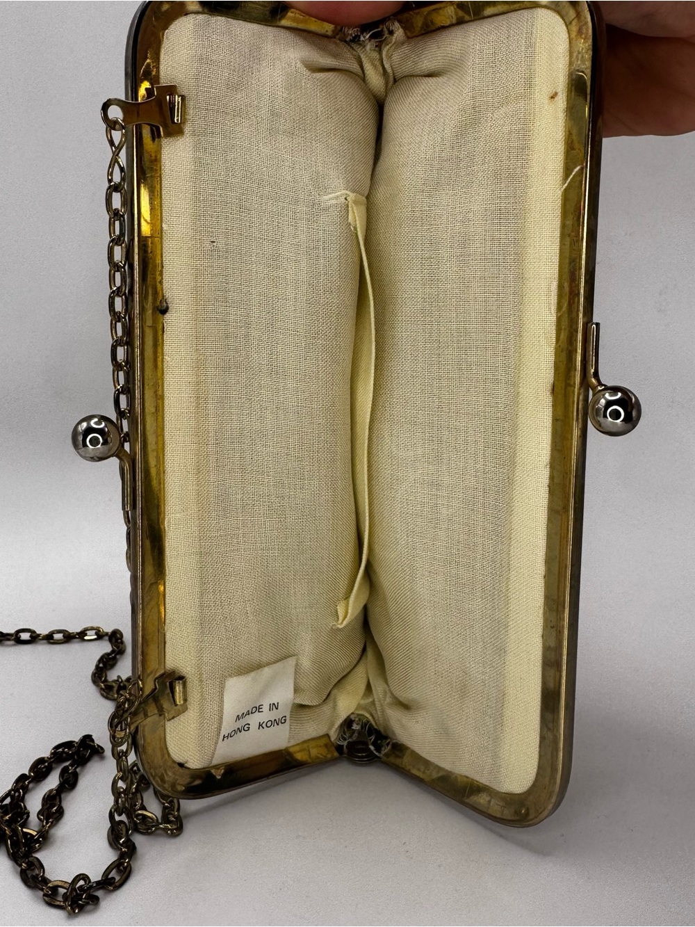 Cream Fabric Kiss-Lock Clutch Interior - Made in Hong Kong - Picture 7 of 9